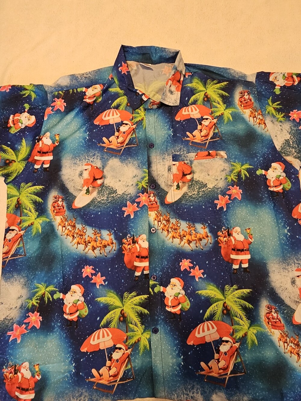 Happy Bay Mens XL Christmas Hawaiian Shirt Santa Beach Sun Lounging Tropical Blu